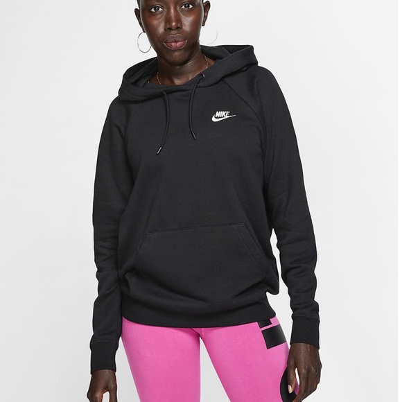 nike sportswear essential hoodie